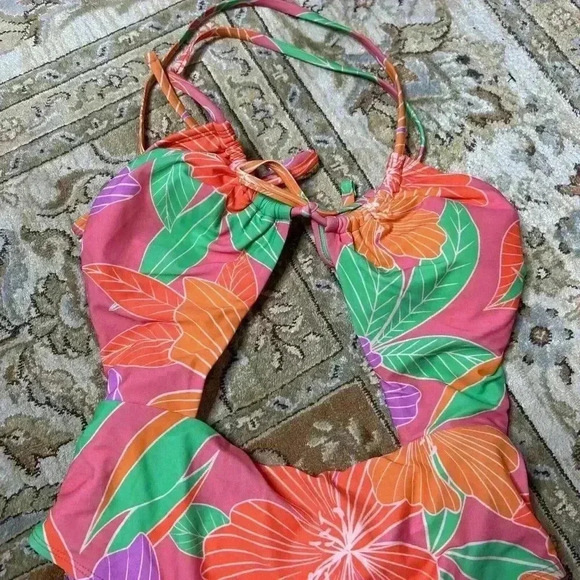 Cupche Swimsuit One Piece Tummy Cutout Tropical Print Cheeky Sz M - Picture 2 of 13